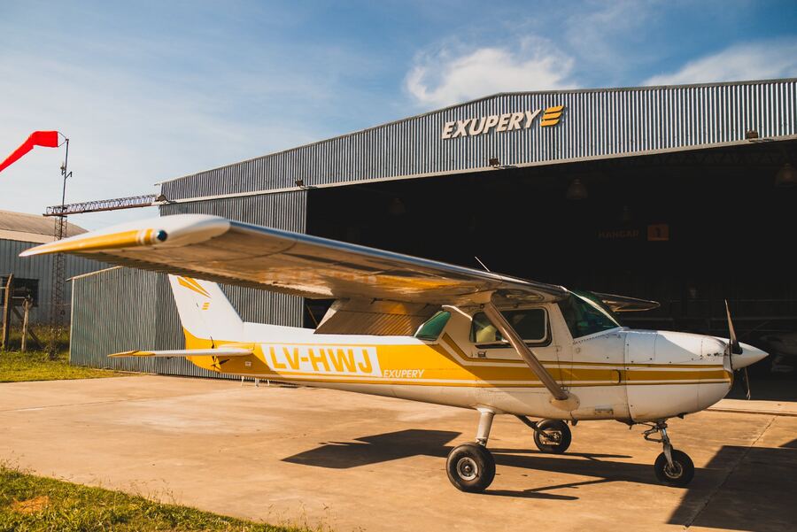 Cessna 150 · LV-HWJ